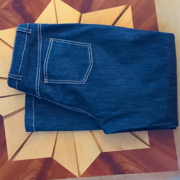 ESCADA Crop Jeans EU 42 - Picture 5 of 9